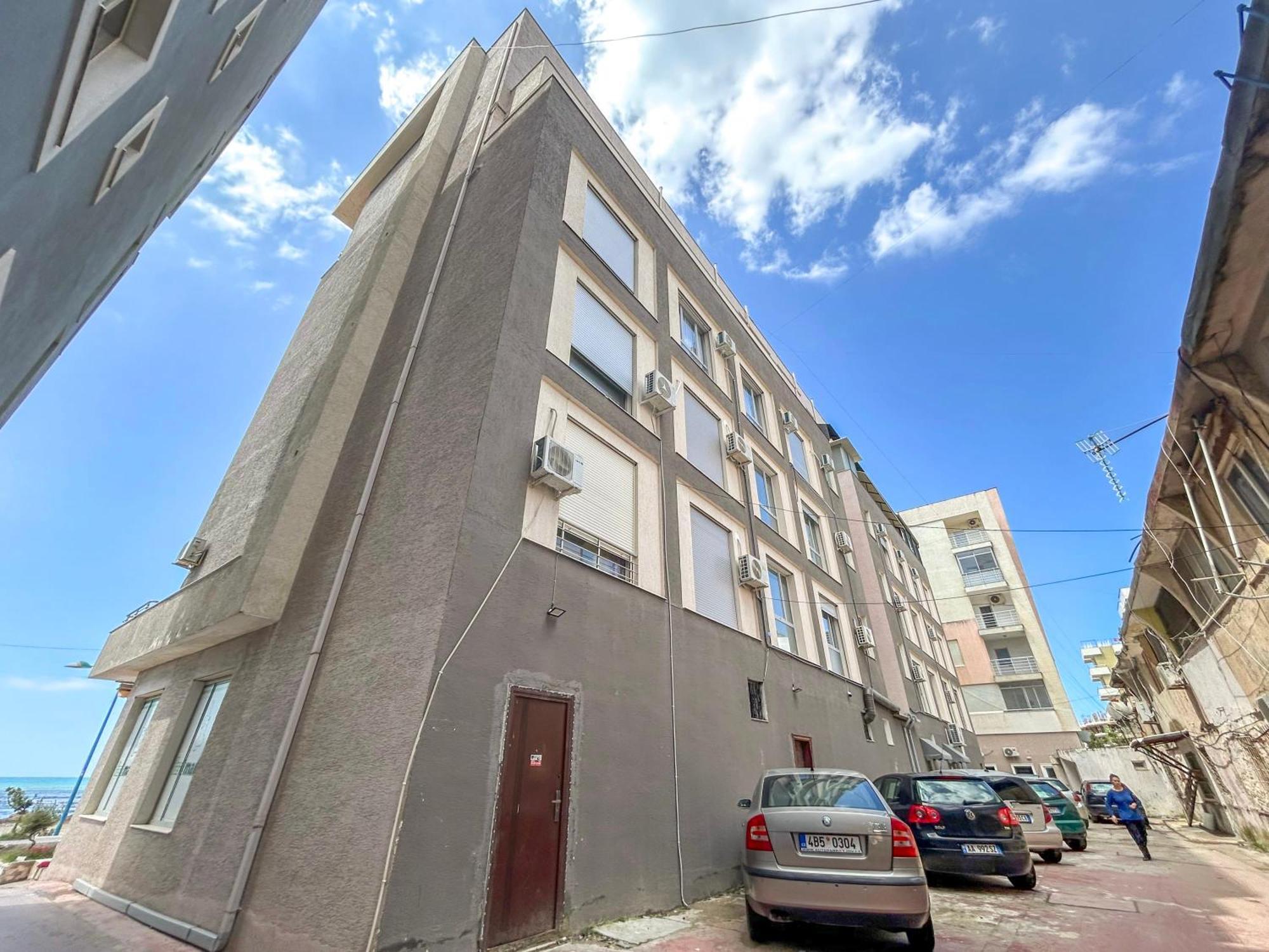 Apartament Garsoniere 1075 Durrës